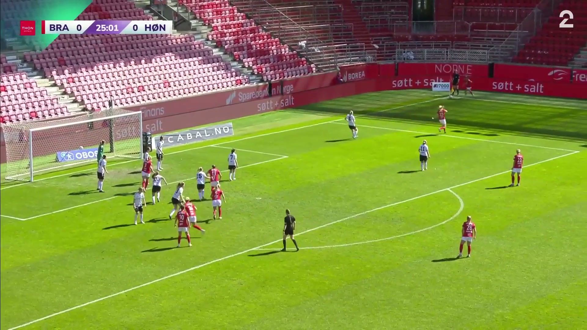 26’ - Mål av Mia Authen (1-0)
